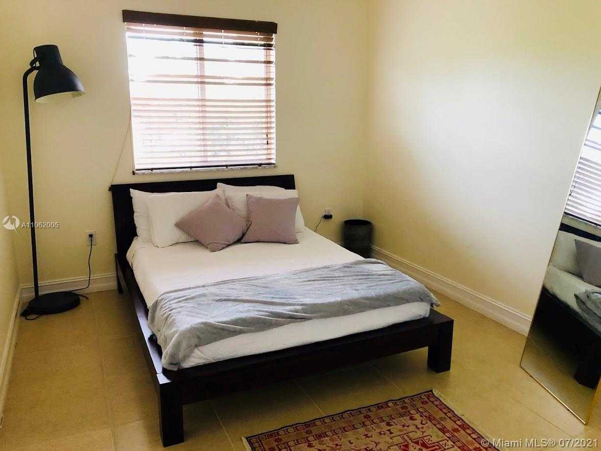 Small Image of 2545 SOUTH WEST 18TH ST #2545, Miami Number 13