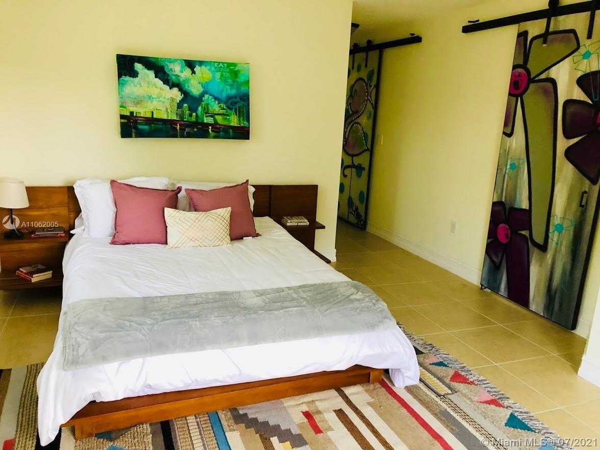 Small Image of 2545 SOUTH WEST 18TH ST #2545, Miami Number 14