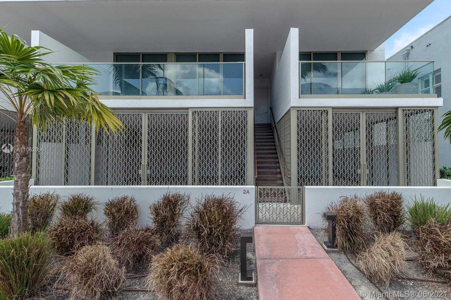 Small Image of 300 COLLINS AVE #2A, Miami Beach Number 8