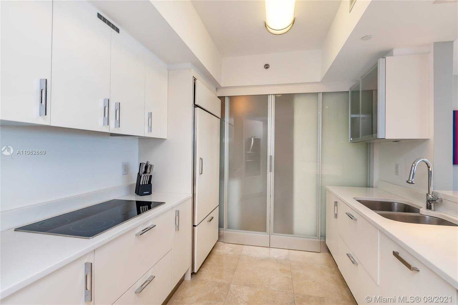 Small Image of 450 ALTON RD #2606, Miami Beach Number 11