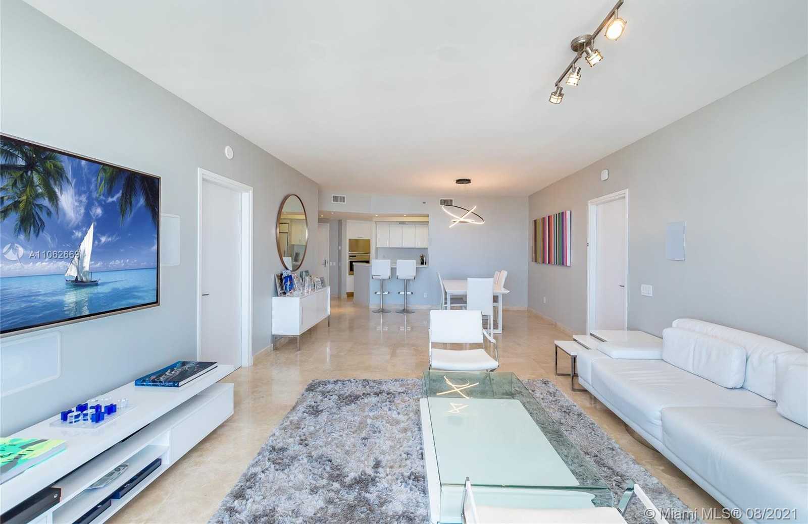 Small Image of 450 ALTON RD #2606, Miami Beach Number 2