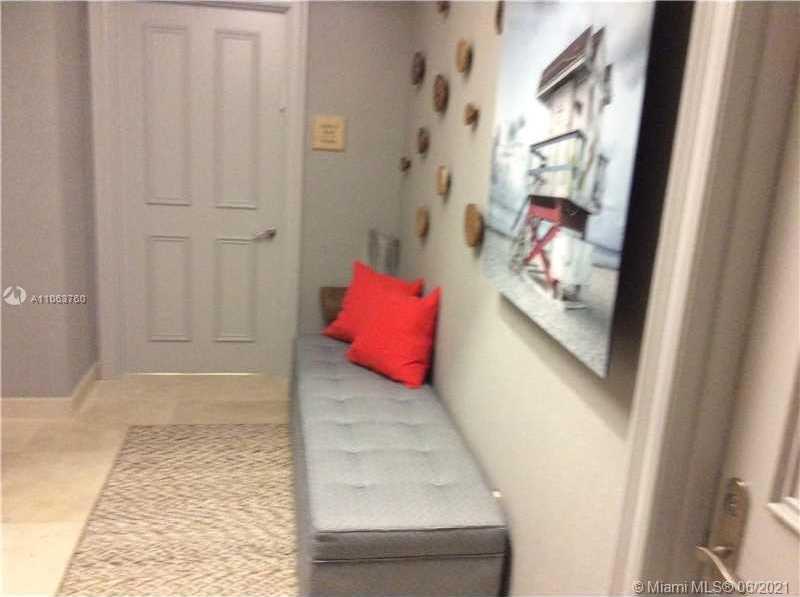 Small Image of 17875 COLLINS AVE #505, Sunny Isles Beach Number 4