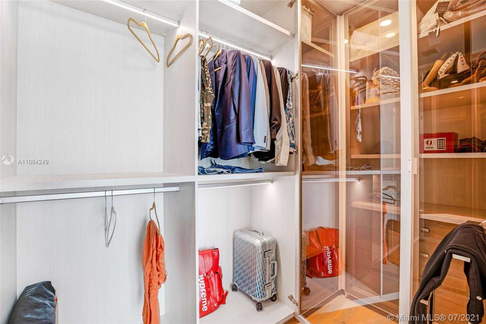 Small Image of 16901 COLLINS AVE #2603, Sunny Isles Beach Number 31