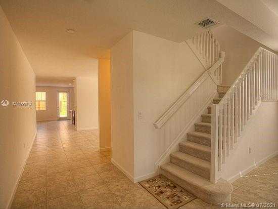 Small Image of 24441 SOUTH WEST 114TH PL #24441, Homestead Number 3