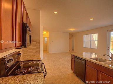 Small Image of 24441 SOUTH WEST 114TH PL #24441, Homestead Number 6