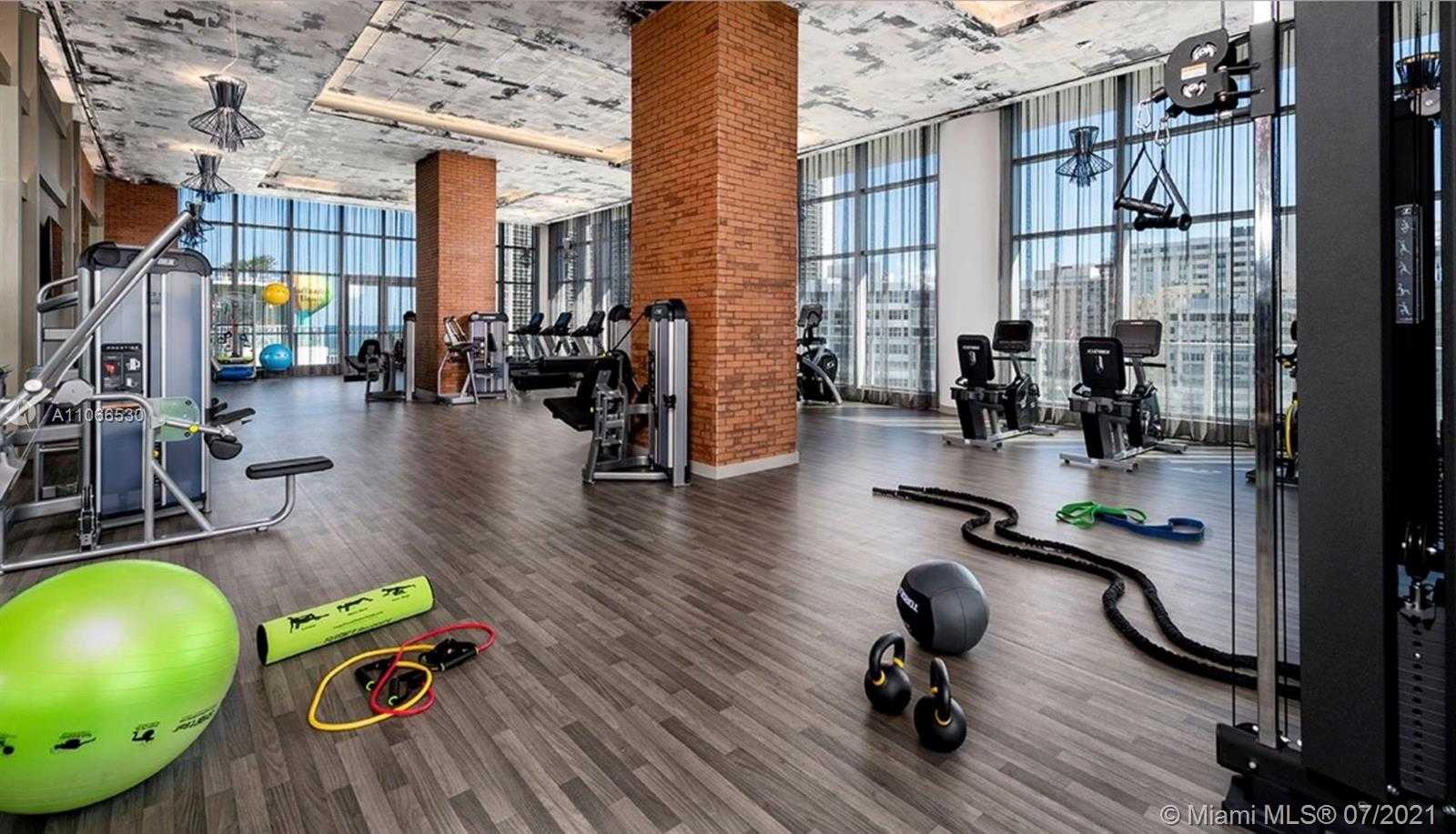 Small Image of 4010 SOUTH OCEAN DR #R1406, Hollywood Number 27