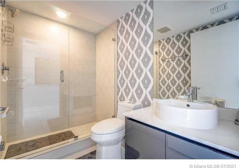 Small Image of 31 SOUTH EAST 6TH ST #708, Miami Number 9