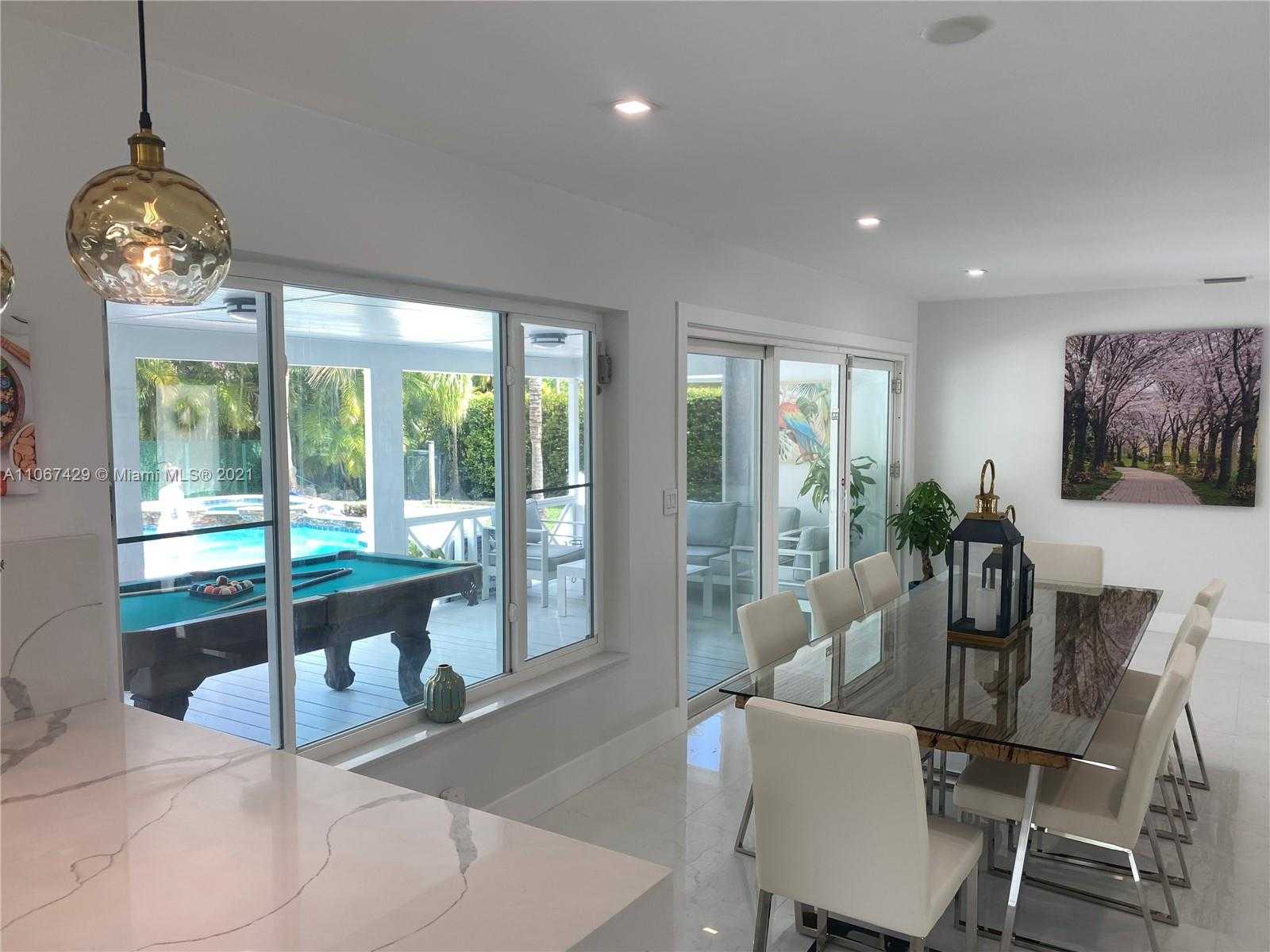 Small Image of 333 NORTH EAST 103RD ST, Miami Shores Number 7