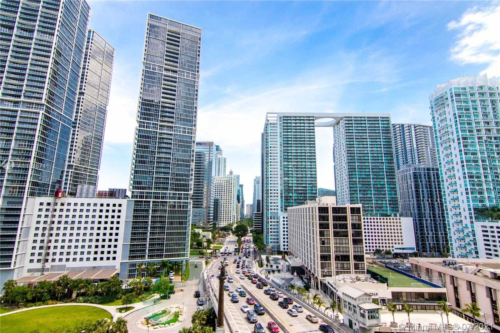 Small Image of 200 BISCAYNE BOULEVARD WAY #502, Miami Number 10