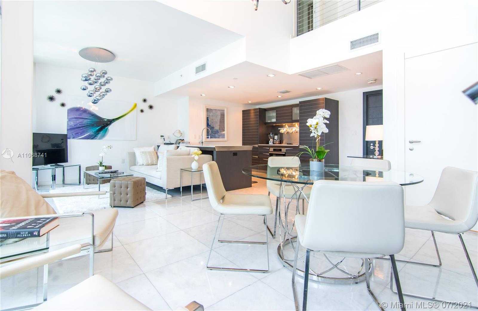 Small Image of 200 BISCAYNE BOULEVARD WAY #502, Miami Number 16
