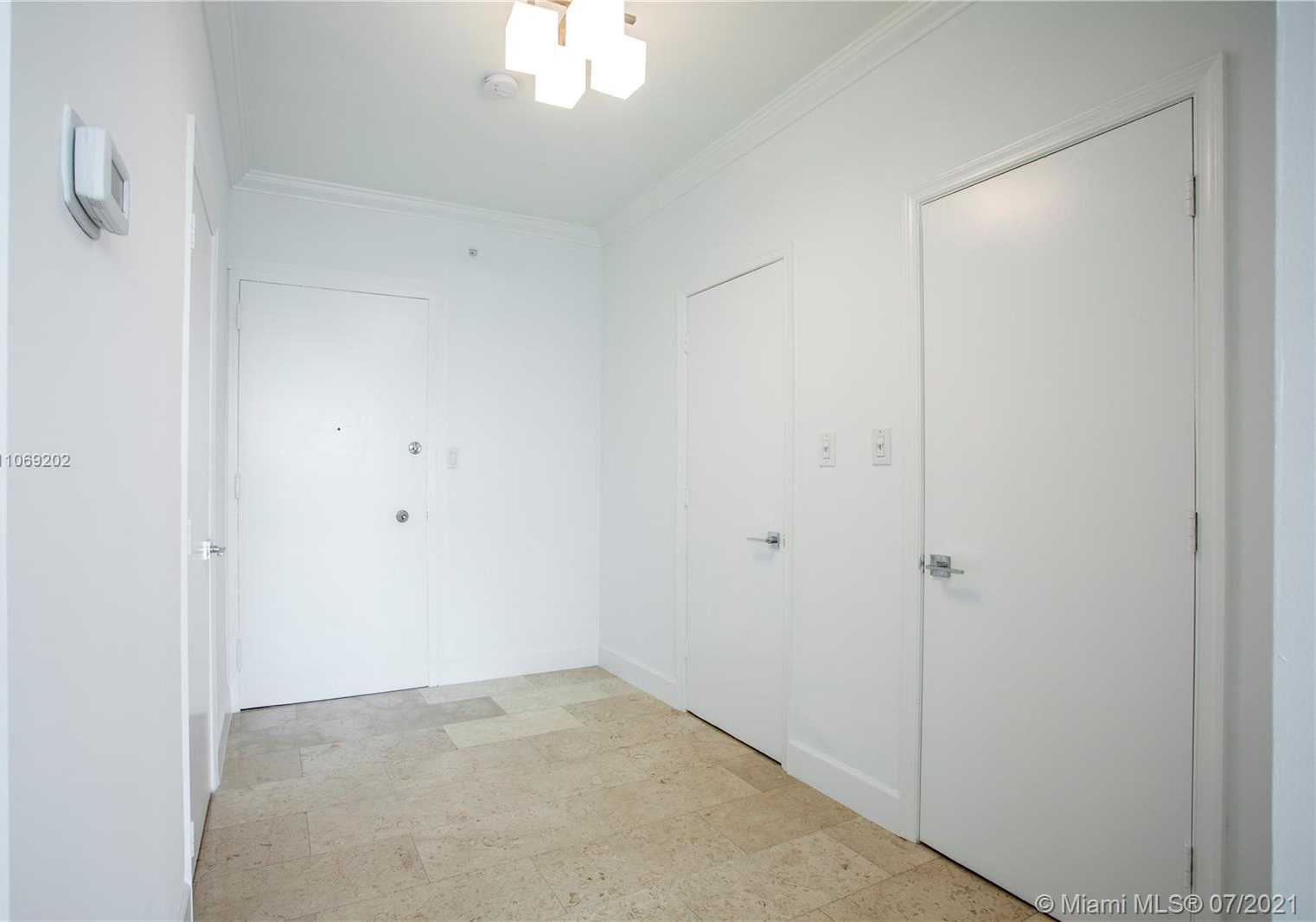 Small Image of 5055 COLLINS AVE #PH K/L, Miami Beach Number 13