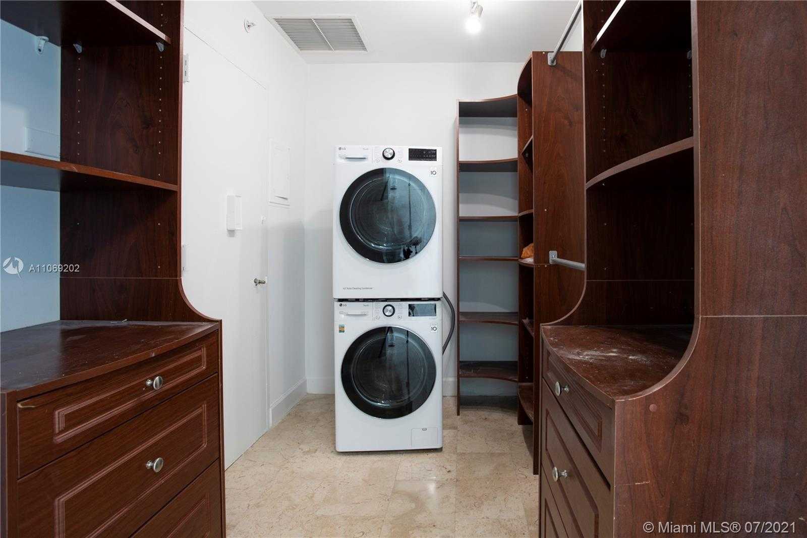 Small Image of 5055 COLLINS AVE #PH K/L, Miami Beach Number 15