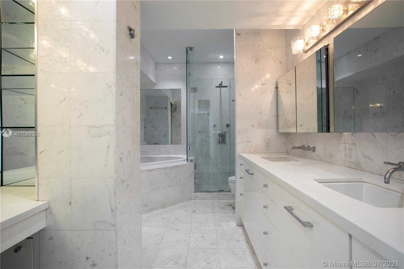 Small Image of 5055 COLLINS AVE #PH K/L, Miami Beach Number 17