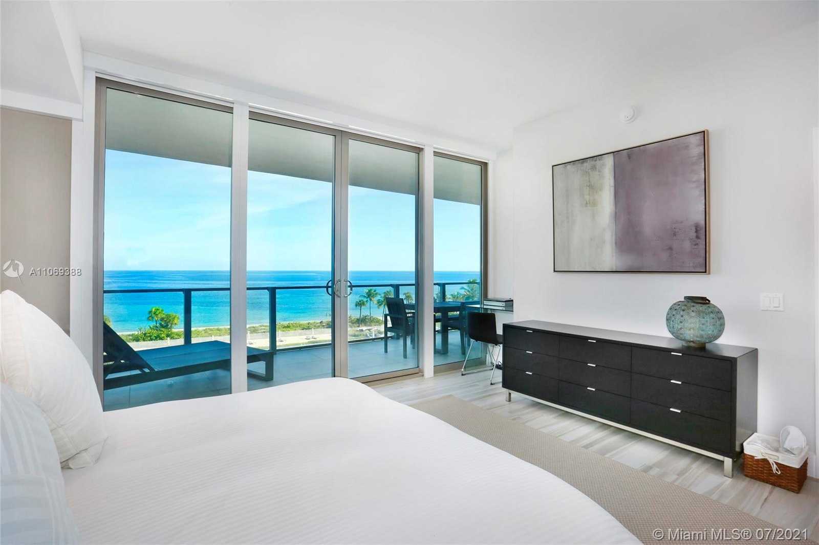 Small Image of 360 OCEAN DRIVE #504S, Key Biscayne Number 11