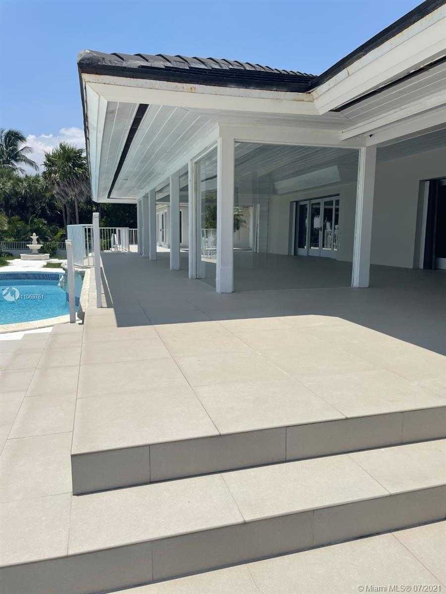 Small Image of 25 ARVIDA PKWY, Coral Gables Number 10