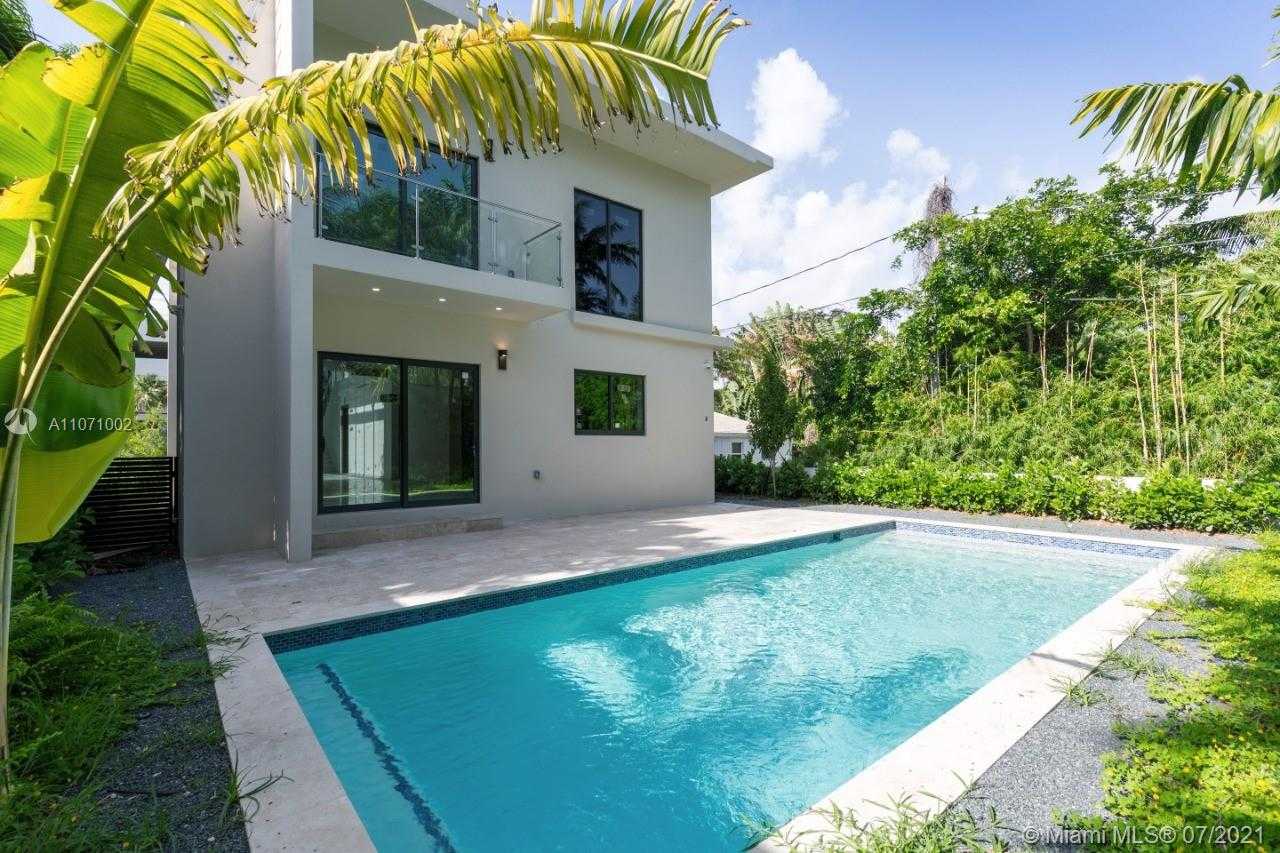 Small Image of 445 WEST 42ND ST #N/A, Miami Beach Number 14