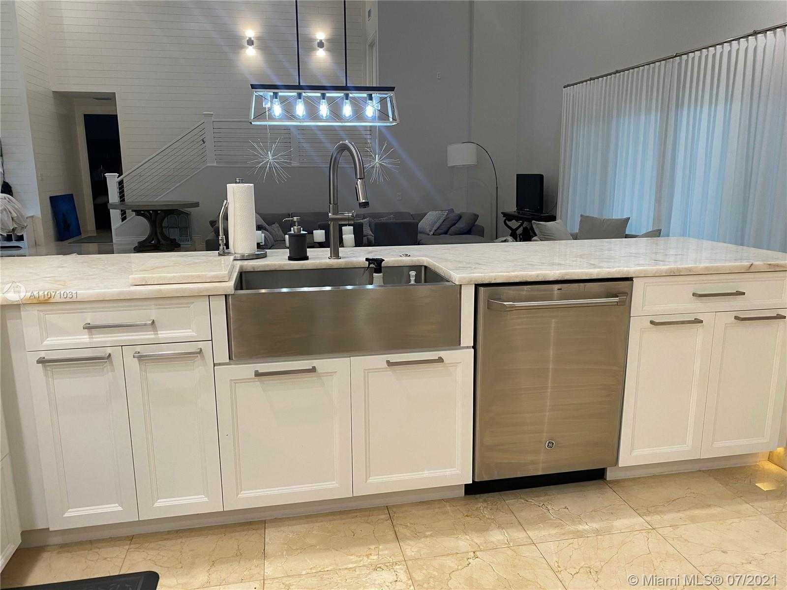Small Image of 8800 NORTH WEST 72ND ST #8800, Parkland Number 24