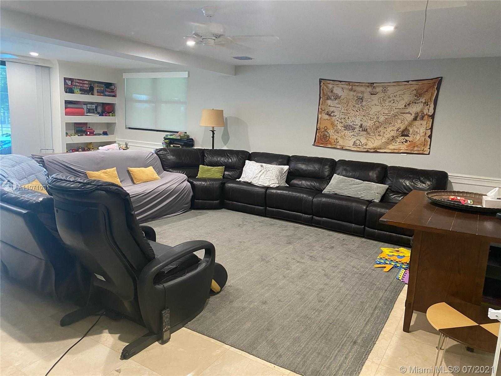 Small Image of 8800 NORTH WEST 72ND ST #8800, Parkland Number 29