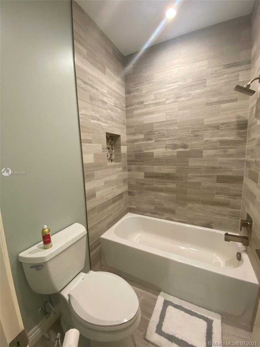 Small Image of 8800 NORTH WEST 72ND ST #8800, Parkland Number 45