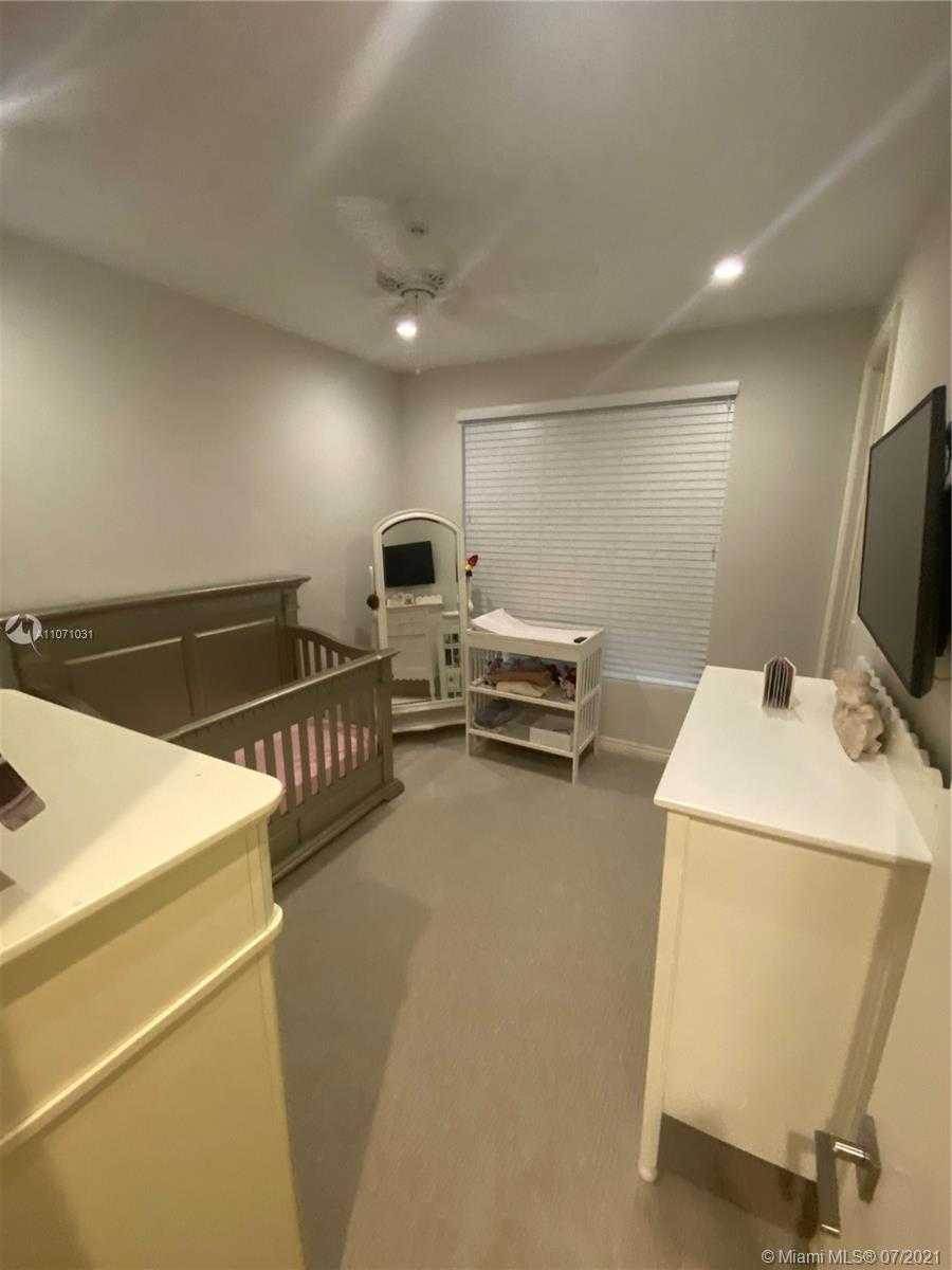 Small Image of 8800 NORTH WEST 72ND ST #8800, Parkland Number 46