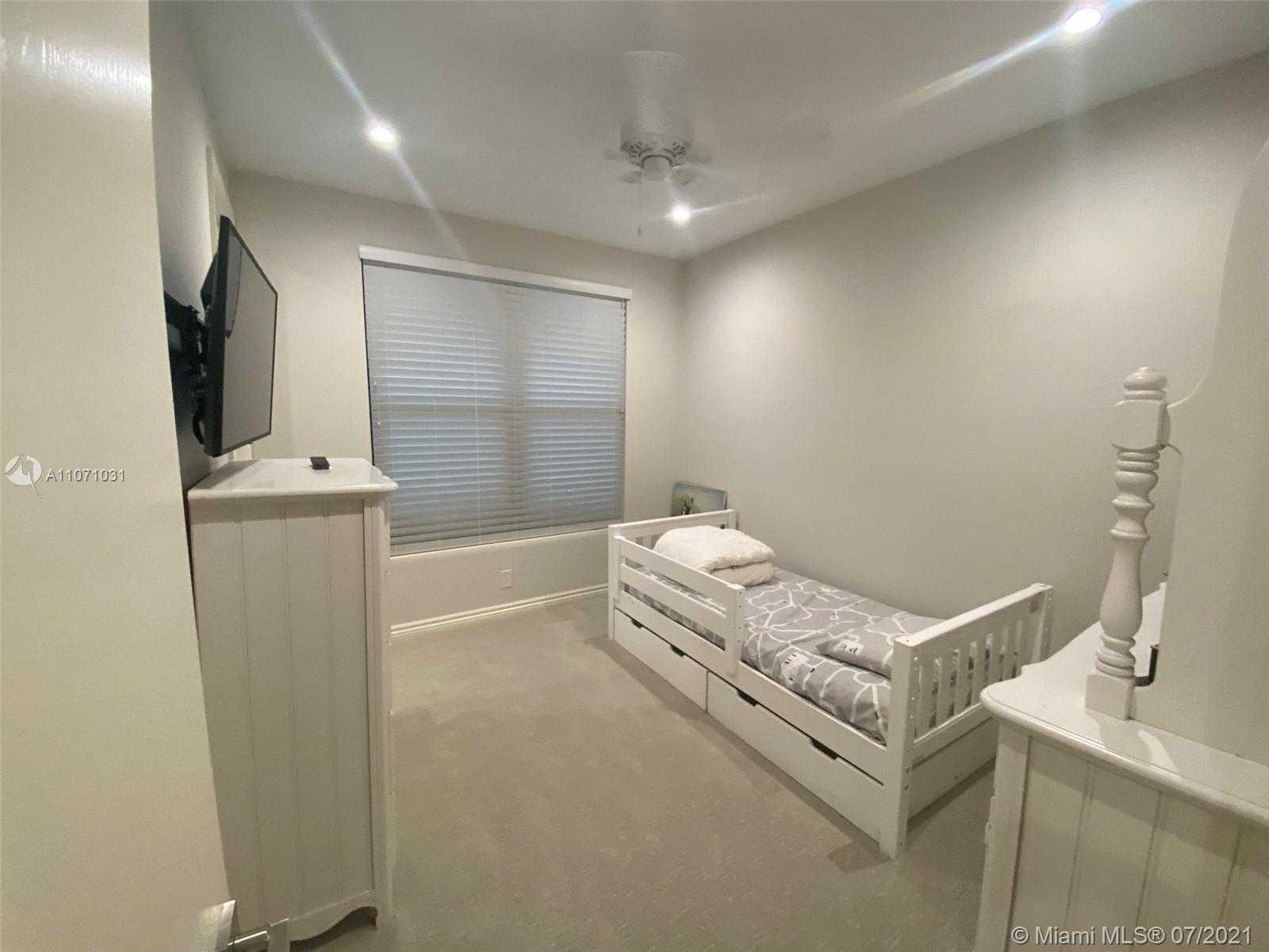 Small Image of 8800 NORTH WEST 72ND ST #8800, Parkland Number 47