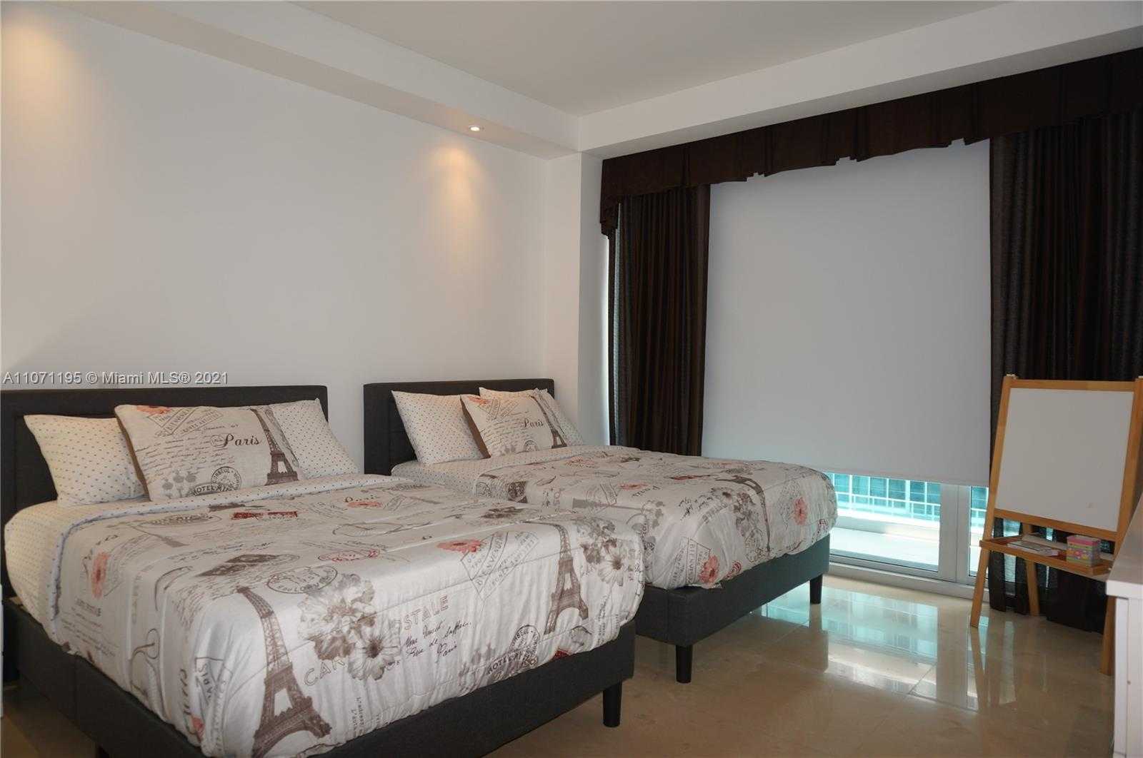 Small Image of 4001 SOUTH OCEAN DR #PH1, Hollywood Number 27