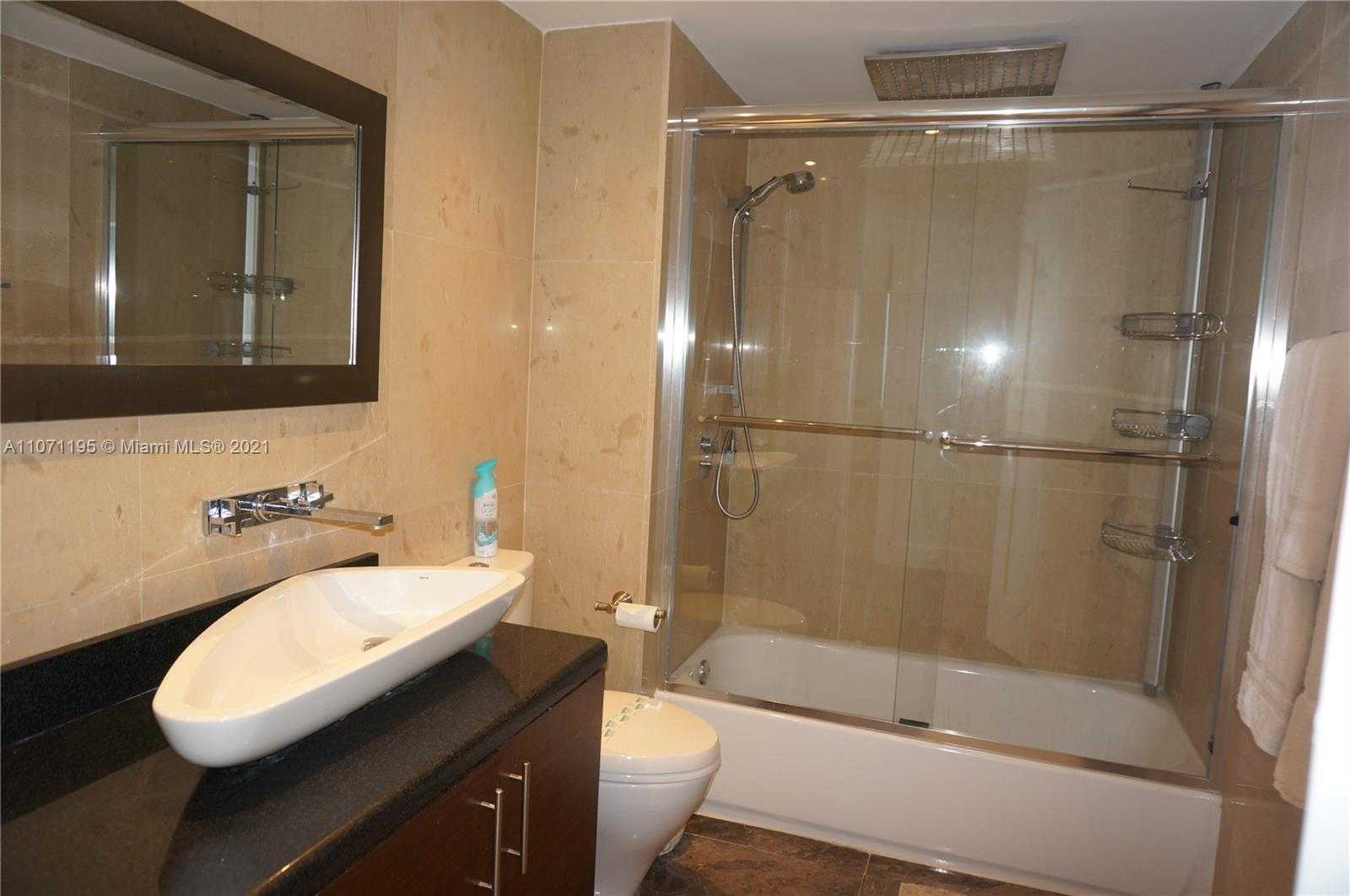 Small Image of 4001 SOUTH OCEAN DR #PH1, Hollywood Number 30