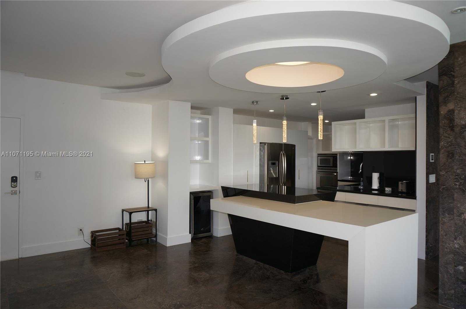 Small Image of 4001 SOUTH OCEAN DR #PH1, Hollywood Number 4