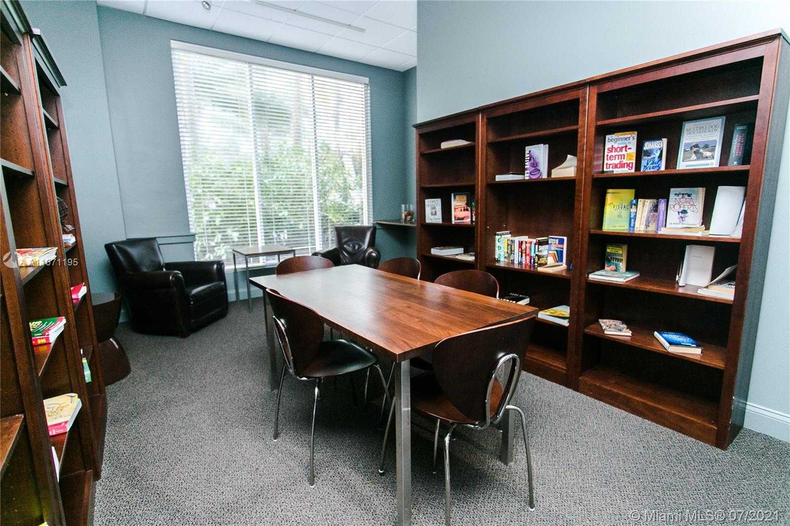 Small Image of 4001 SOUTH OCEAN DR #PH1, Hollywood Number 43
