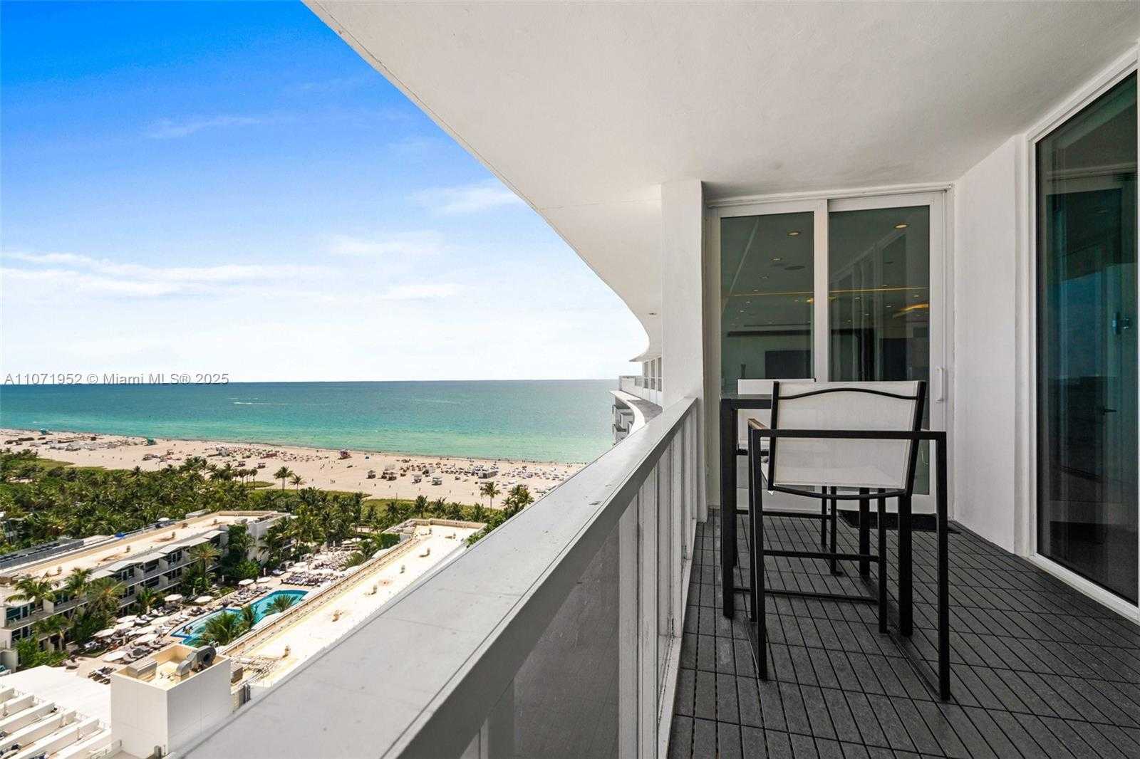 Small Image of 100 LINCOLN RD #PH6, Miami Beach Number 2