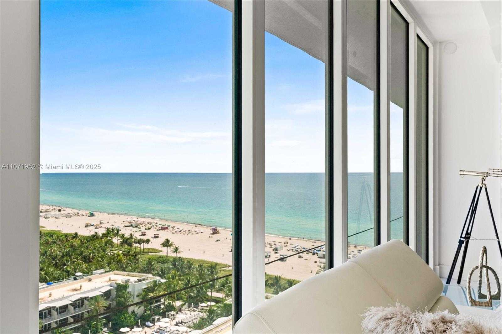 Small Image of 100 LINCOLN RD #PH6, Miami Beach Number 24
