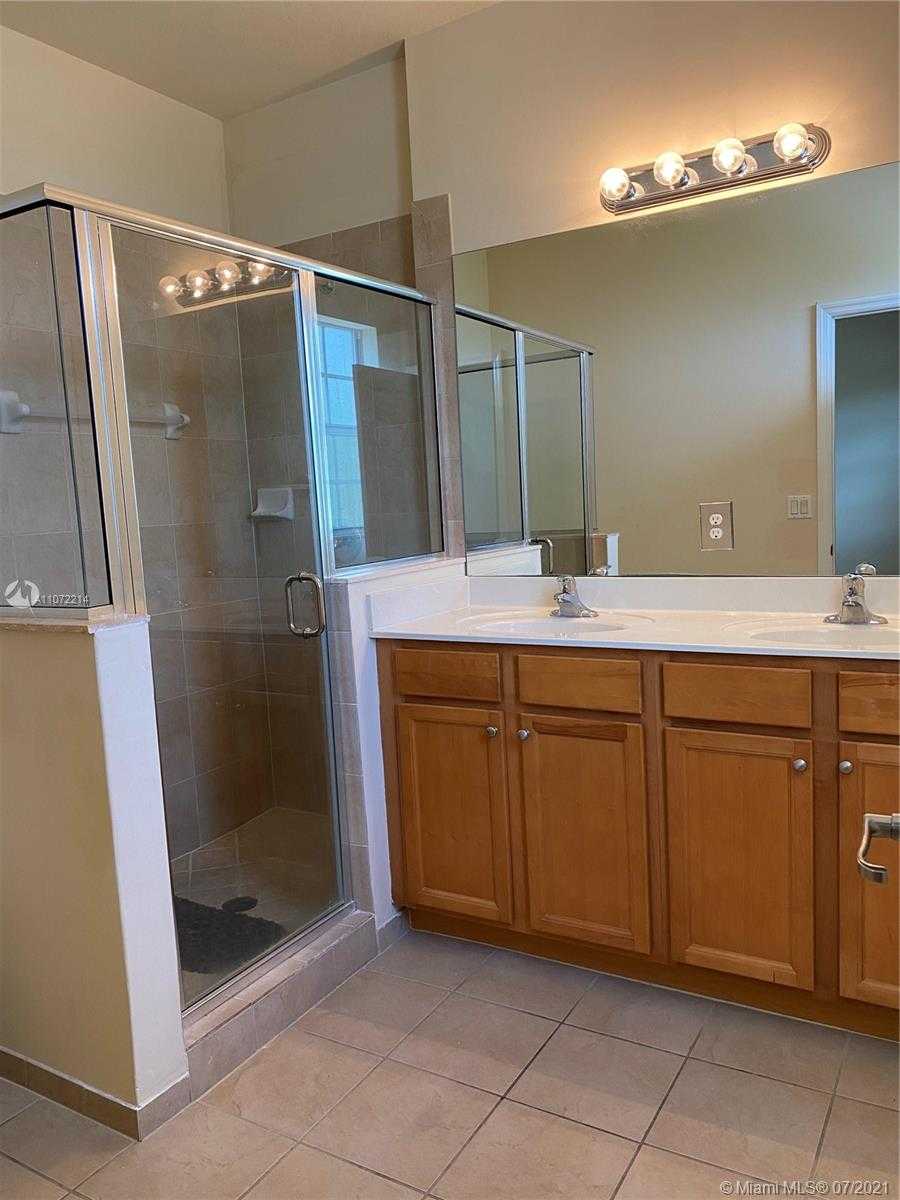 Small Image of 16731 SOUTH WEST 96TH ST, Miami Number 18