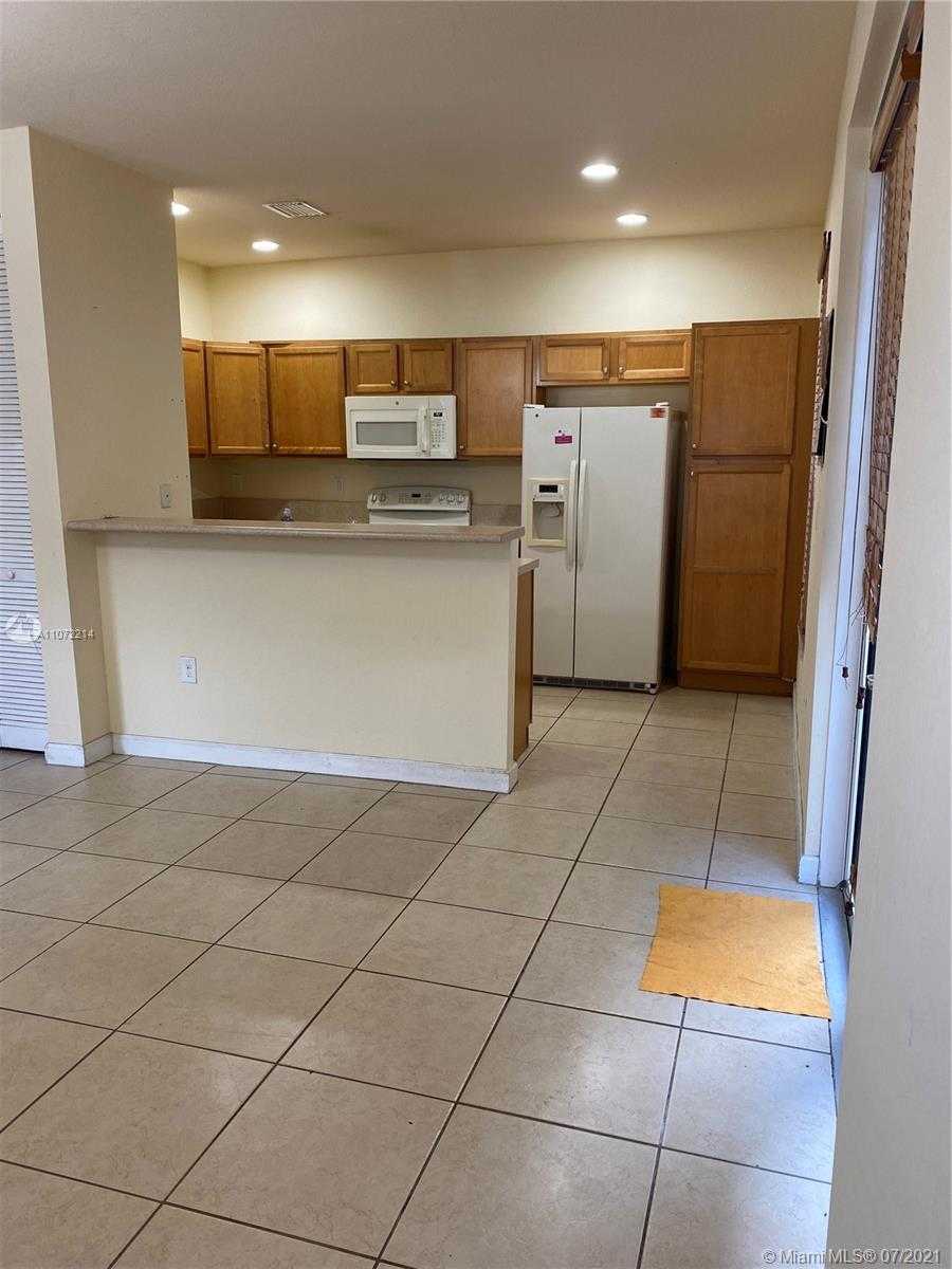 Small Image of 16731 SOUTH WEST 96TH ST, Miami Number 9