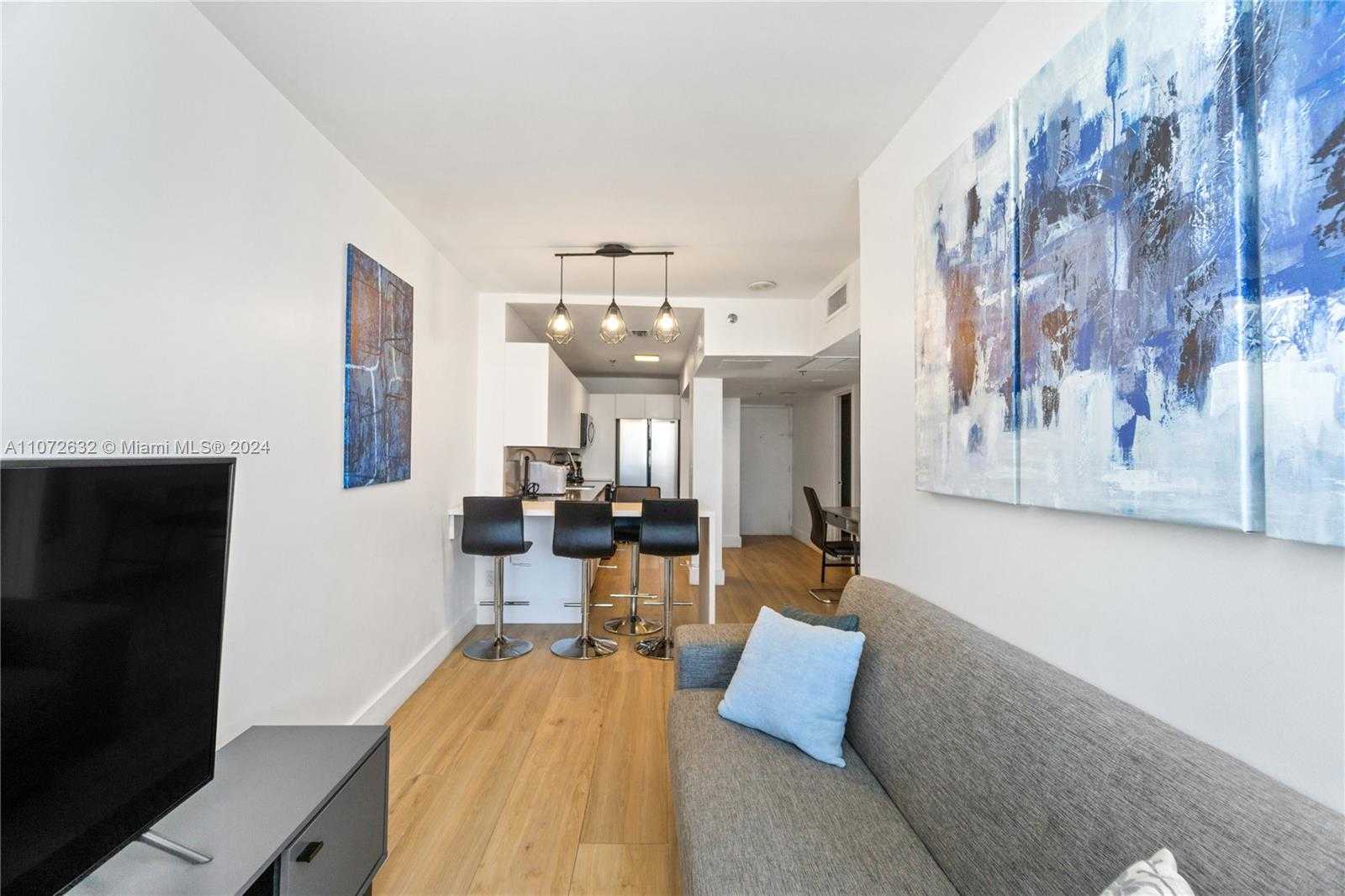 Small Image of 100 LINCOLN RD #1627, Miami Beach Number 3