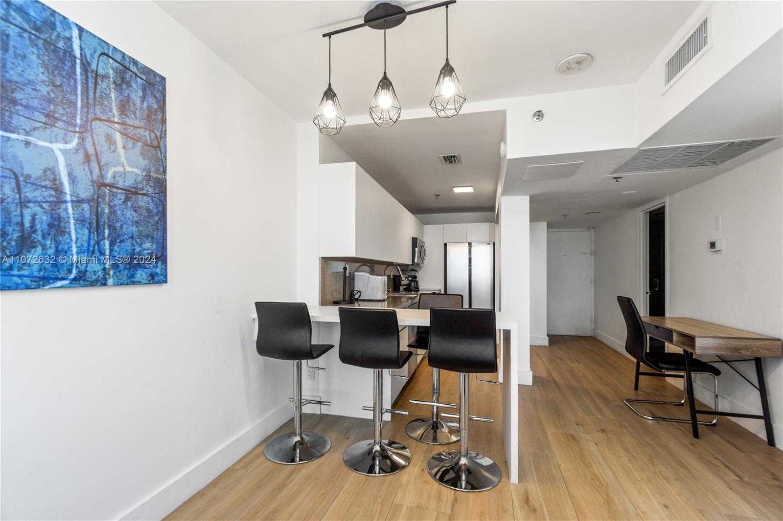 Small Image of 100 LINCOLN RD #1627, Miami Beach Number 6