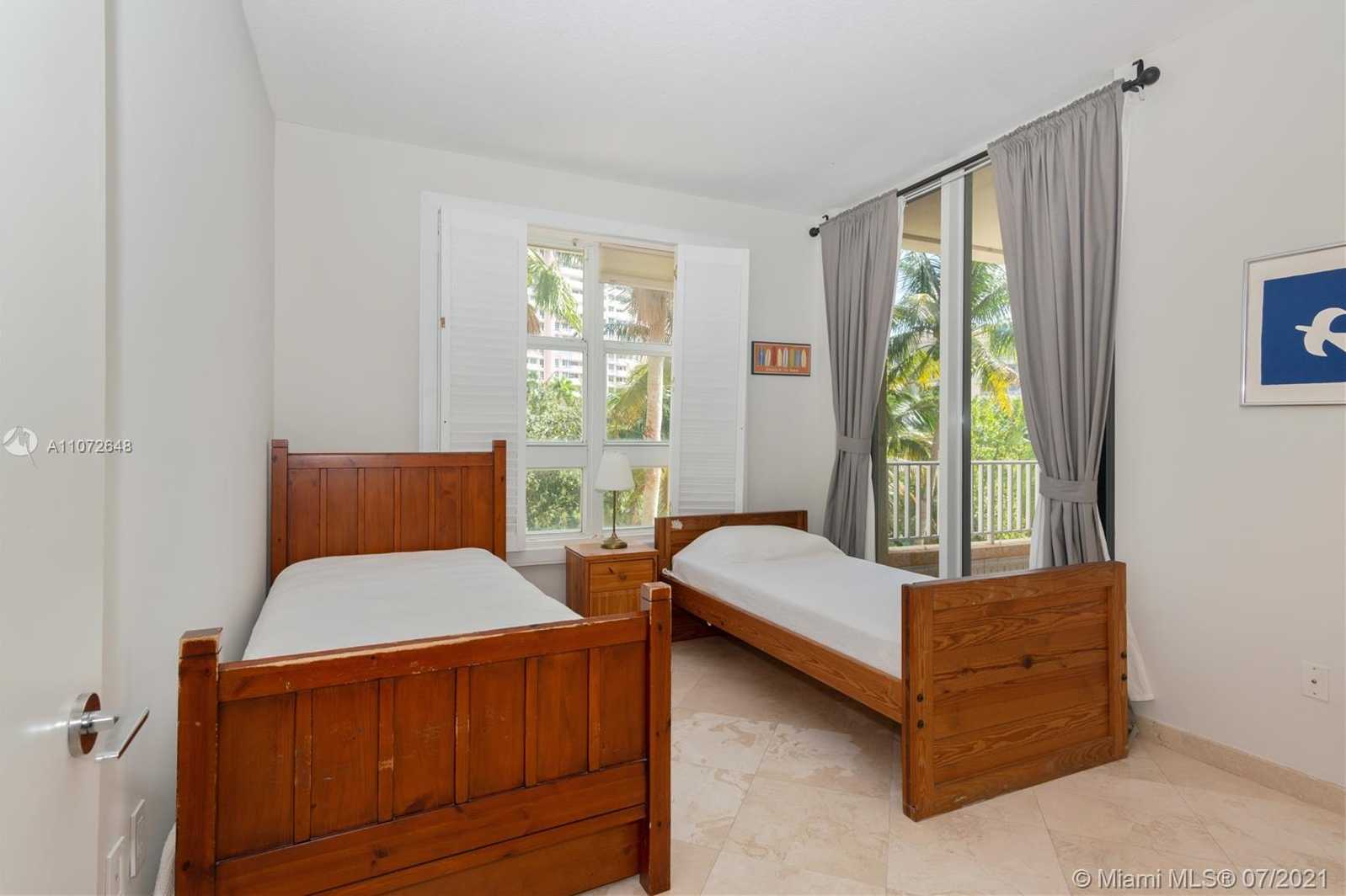 Small Image of 715 CRANDON BLVD #306, Key Biscayne Number 11