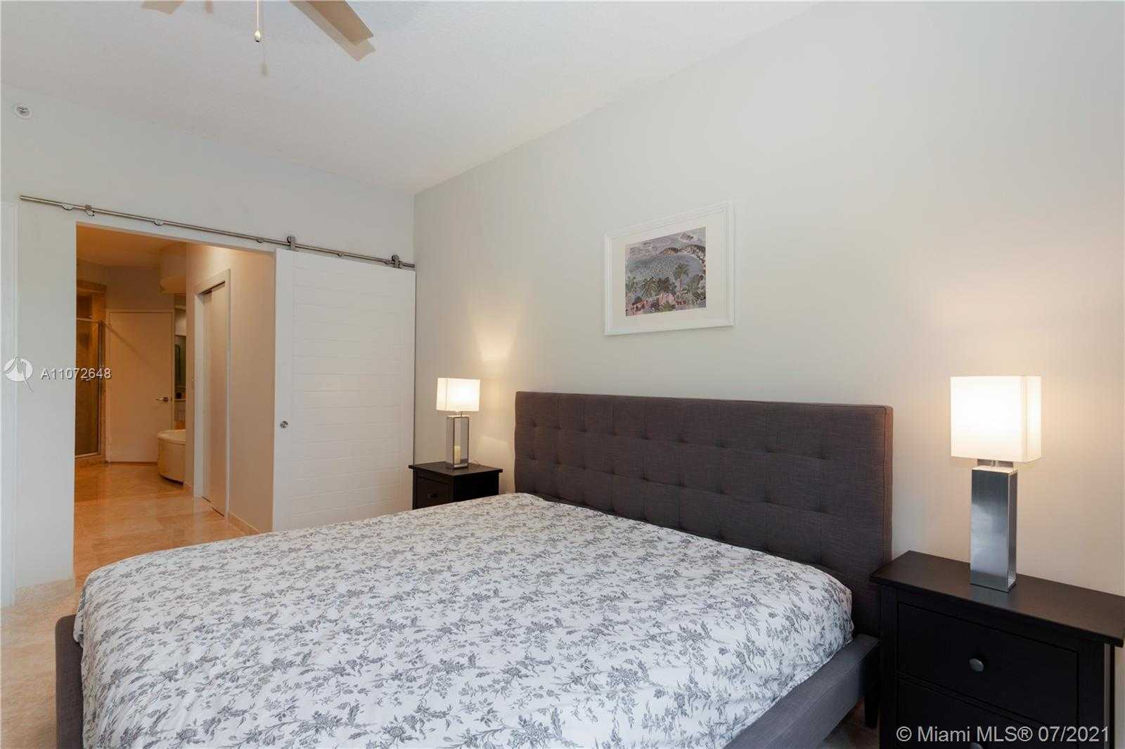 Small Image of 715 CRANDON BLVD #306, Key Biscayne Number 8