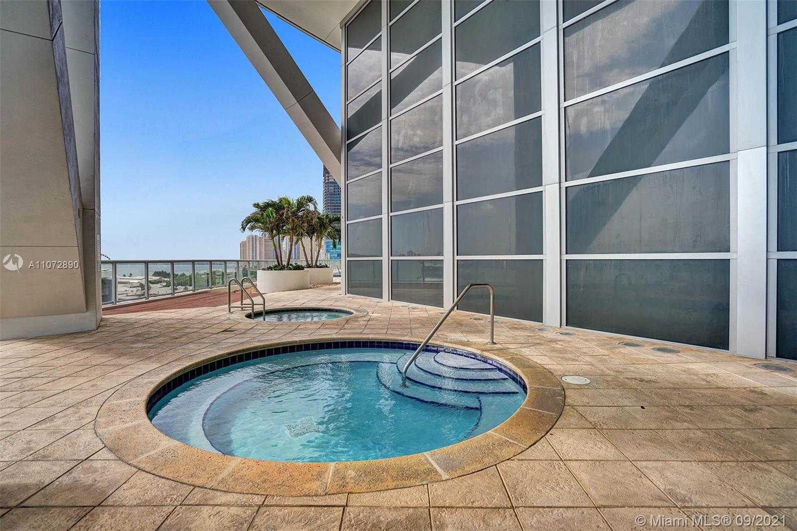 Small Image of 888 BISCAYNE BLVD #2608, Miami Number 30