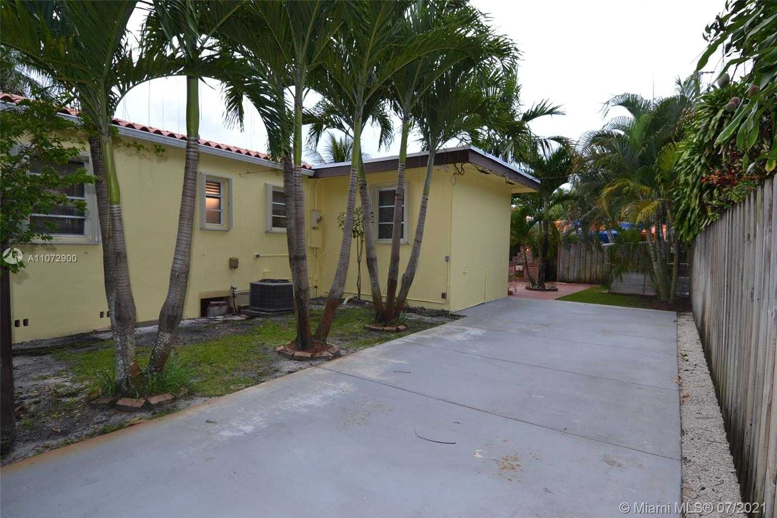 Small Image of 1245 SOUTH WEST 60TH CT, West Miami Number 18