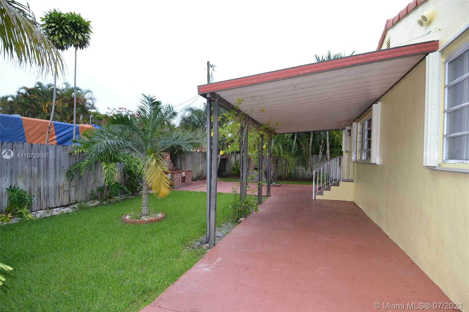 Small Image of 1245 SOUTH WEST 60TH CT, West Miami Number 24