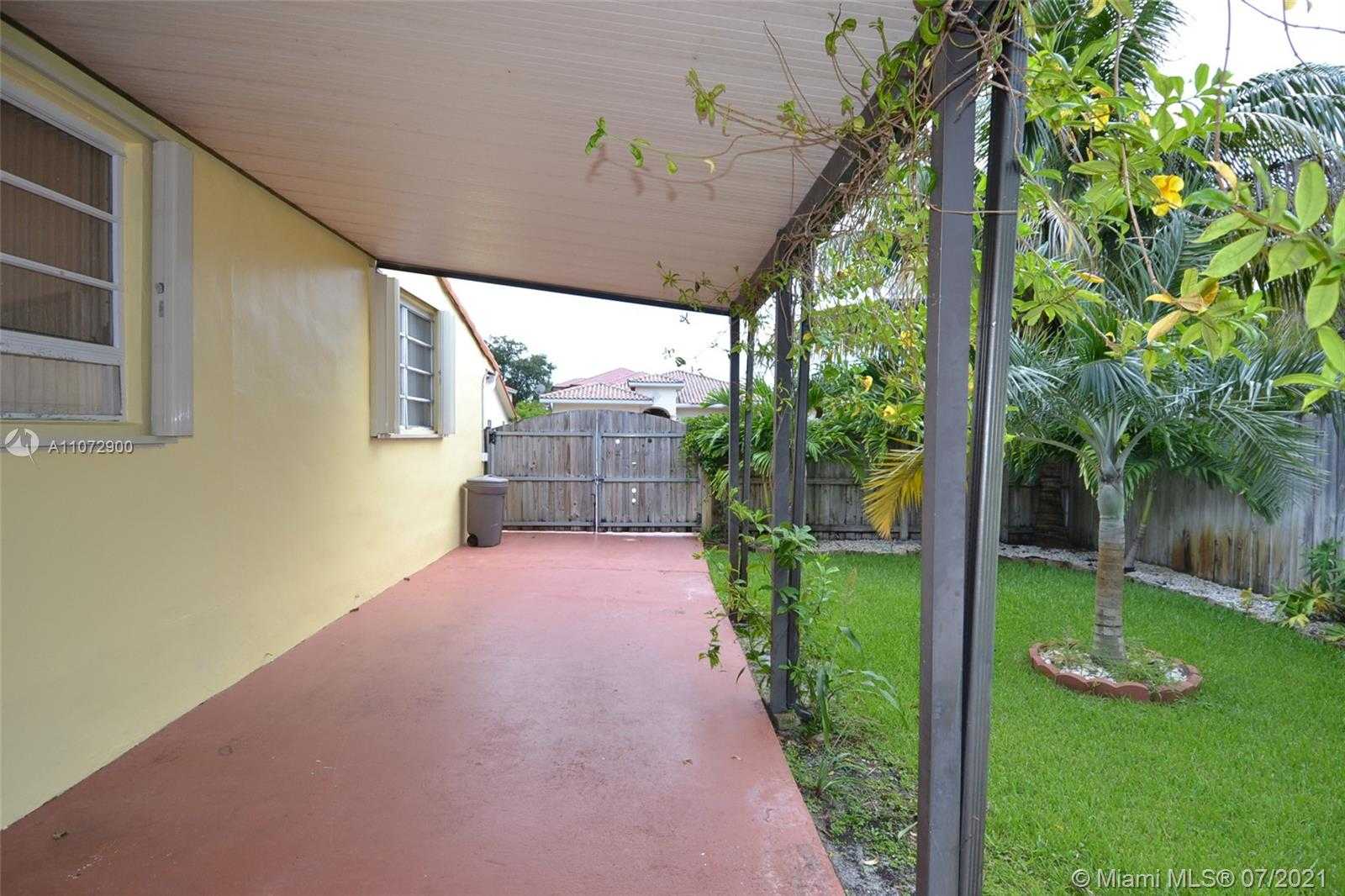 Small Image of 1245 SOUTH WEST 60TH CT, West Miami Number 25