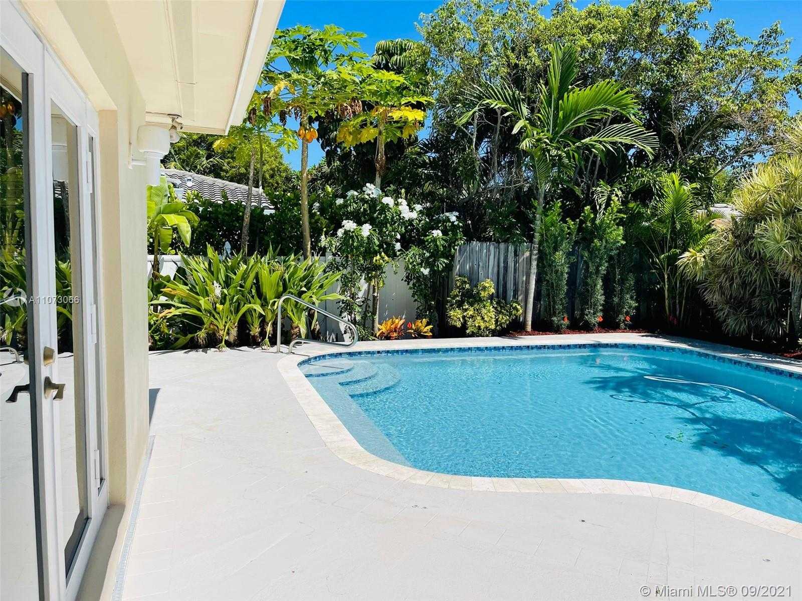 Small Image of 4555 NORTH JEFFERSON AVE, Miami Beach Number 11