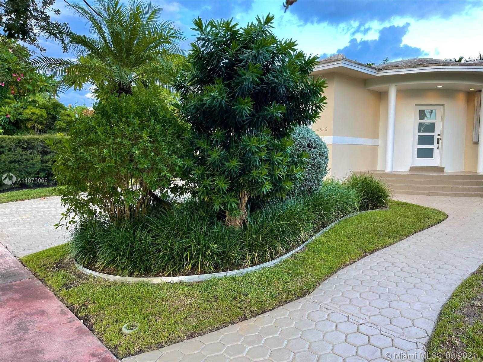 Small Image of 4555 NORTH JEFFERSON AVE, Miami Beach Number 47