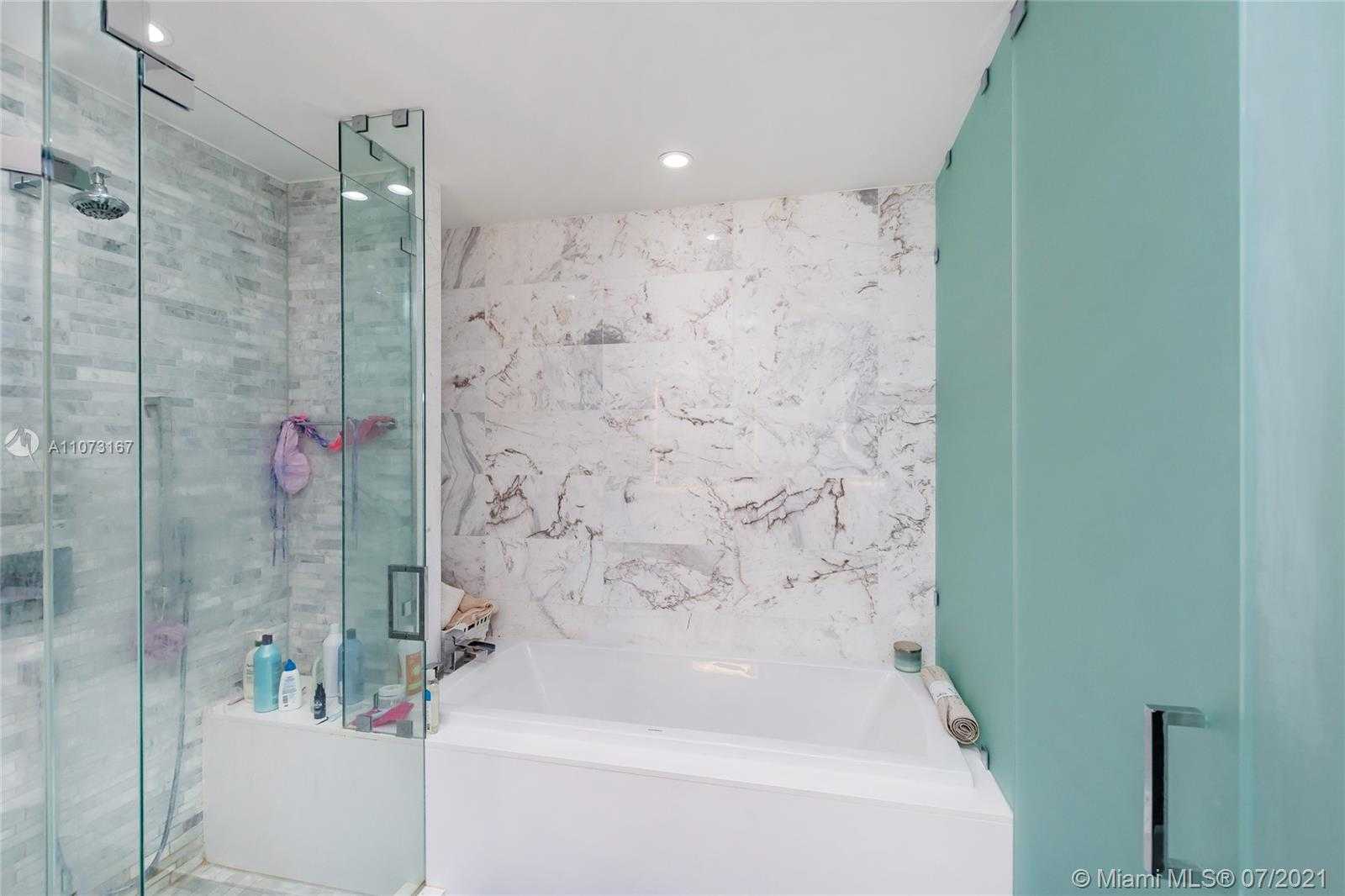 Small Image of 851 NORTH EAST 1ST AVE #3304, Miami Number 9