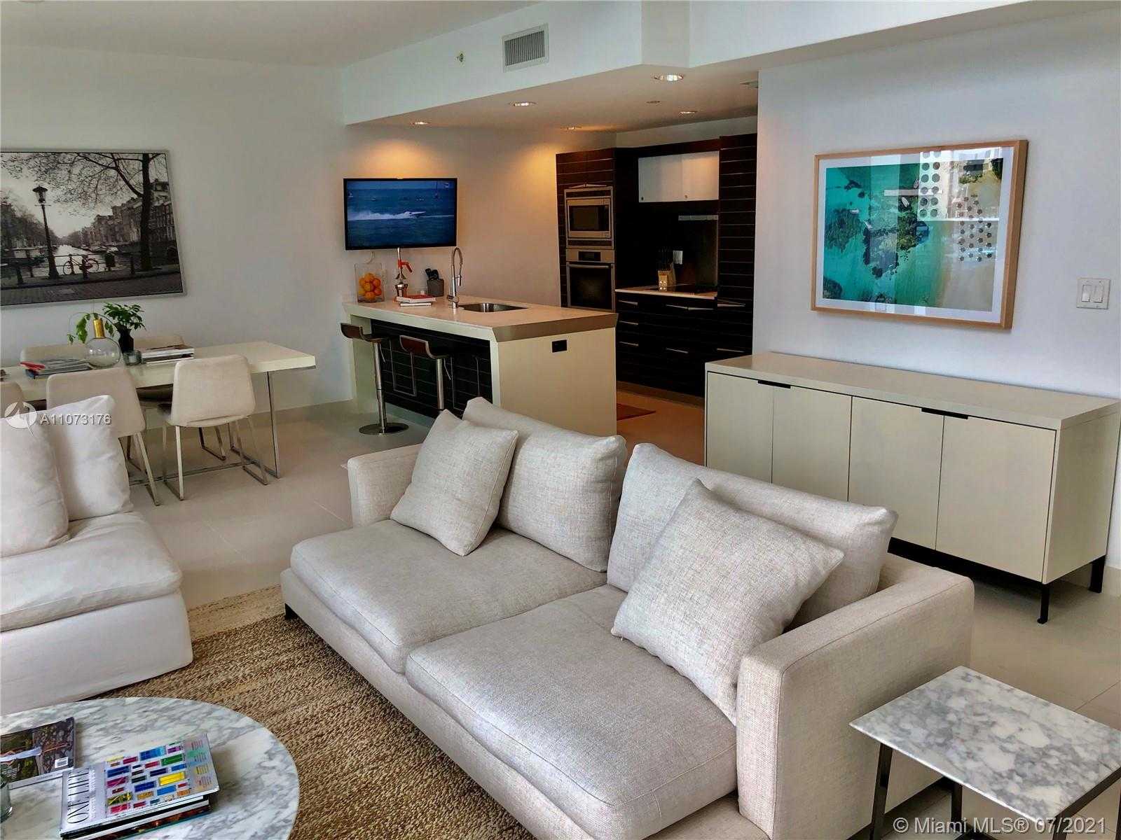 Small Image of 200 BISCAYNE BOULEVARD WAY #507, Miami Number 10