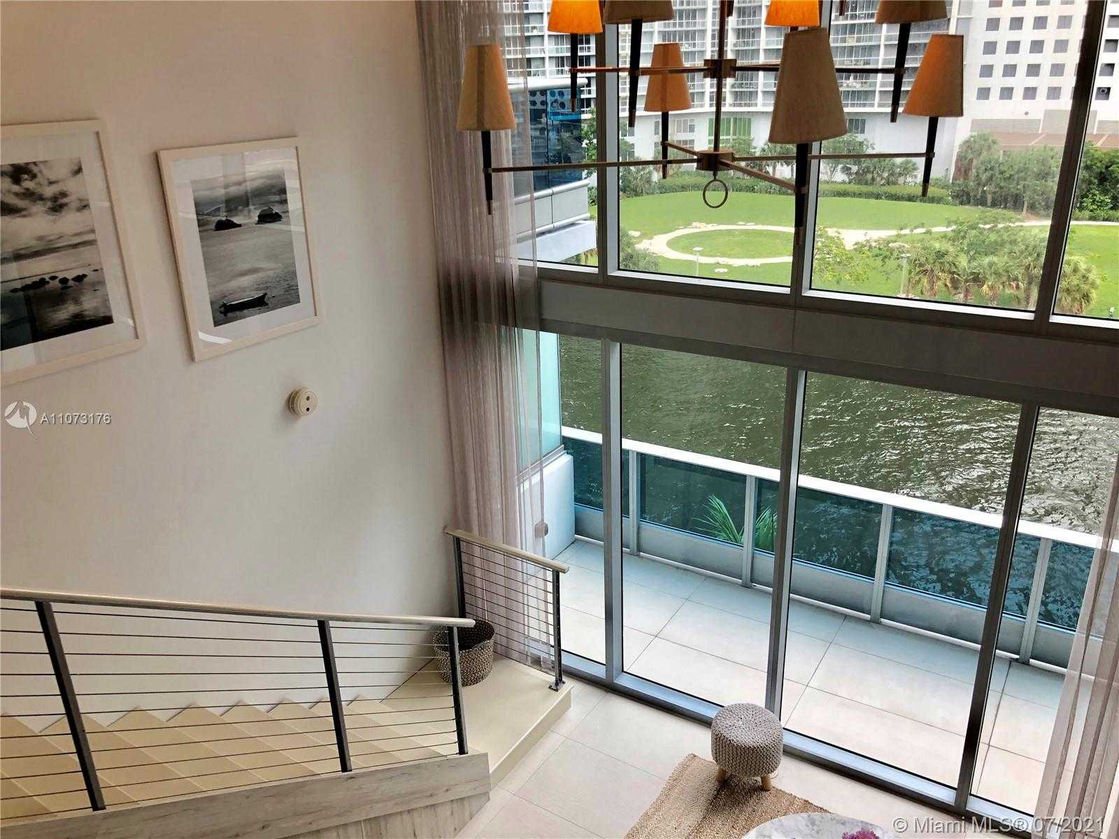 Small Image of 200 BISCAYNE BOULEVARD WAY #507, Miami Number 12