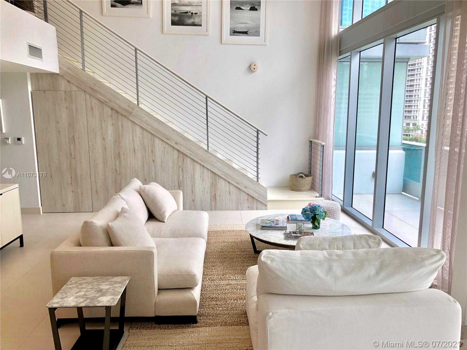 Small Image of 200 BISCAYNE BOULEVARD WAY #507, Miami Number 4