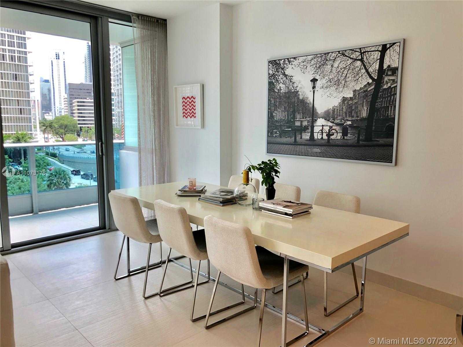 Small Image of 200 BISCAYNE BOULEVARD WAY #507, Miami Number 8