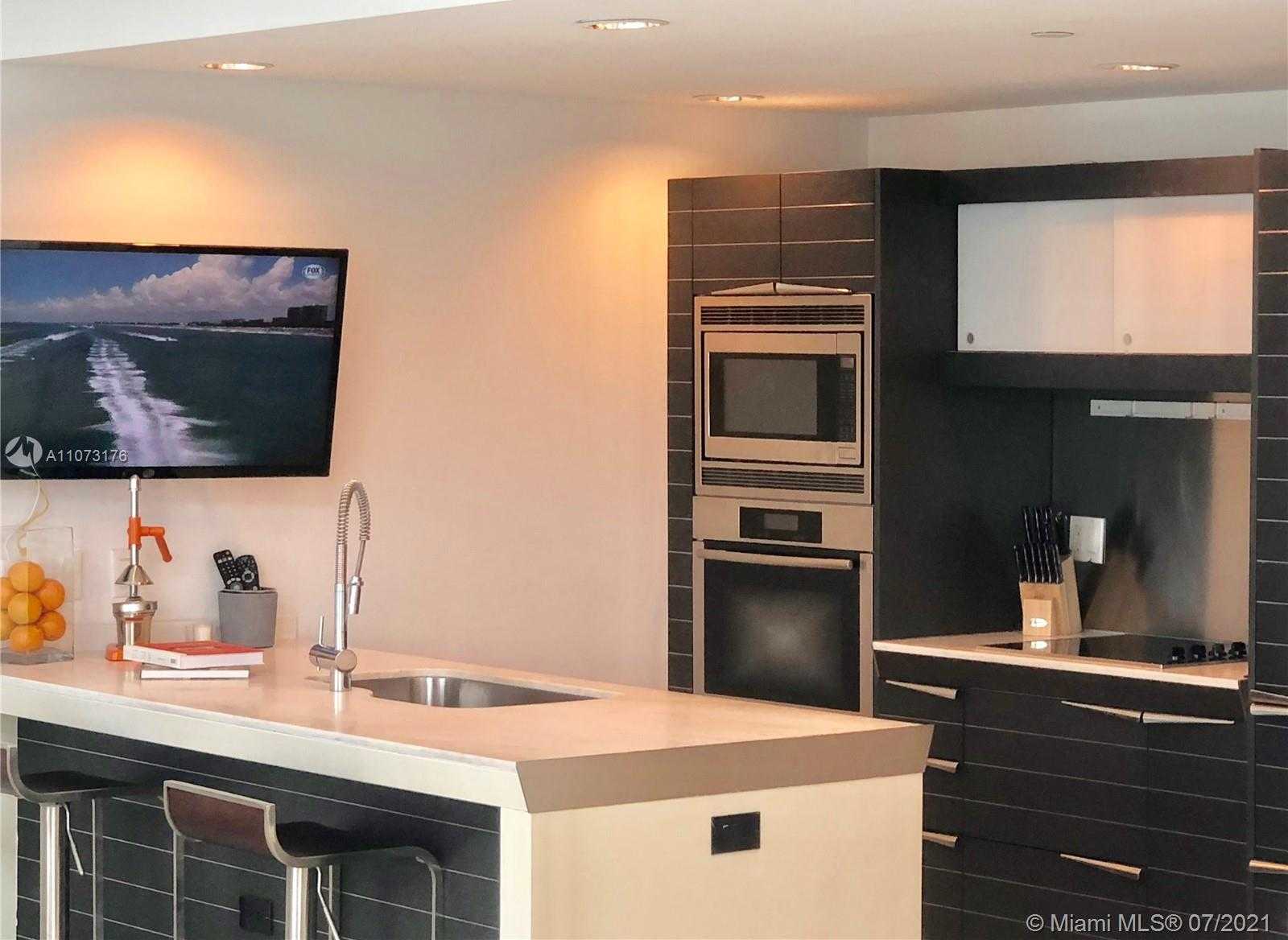 Small Image of 200 BISCAYNE BOULEVARD WAY #507, Miami Number 9