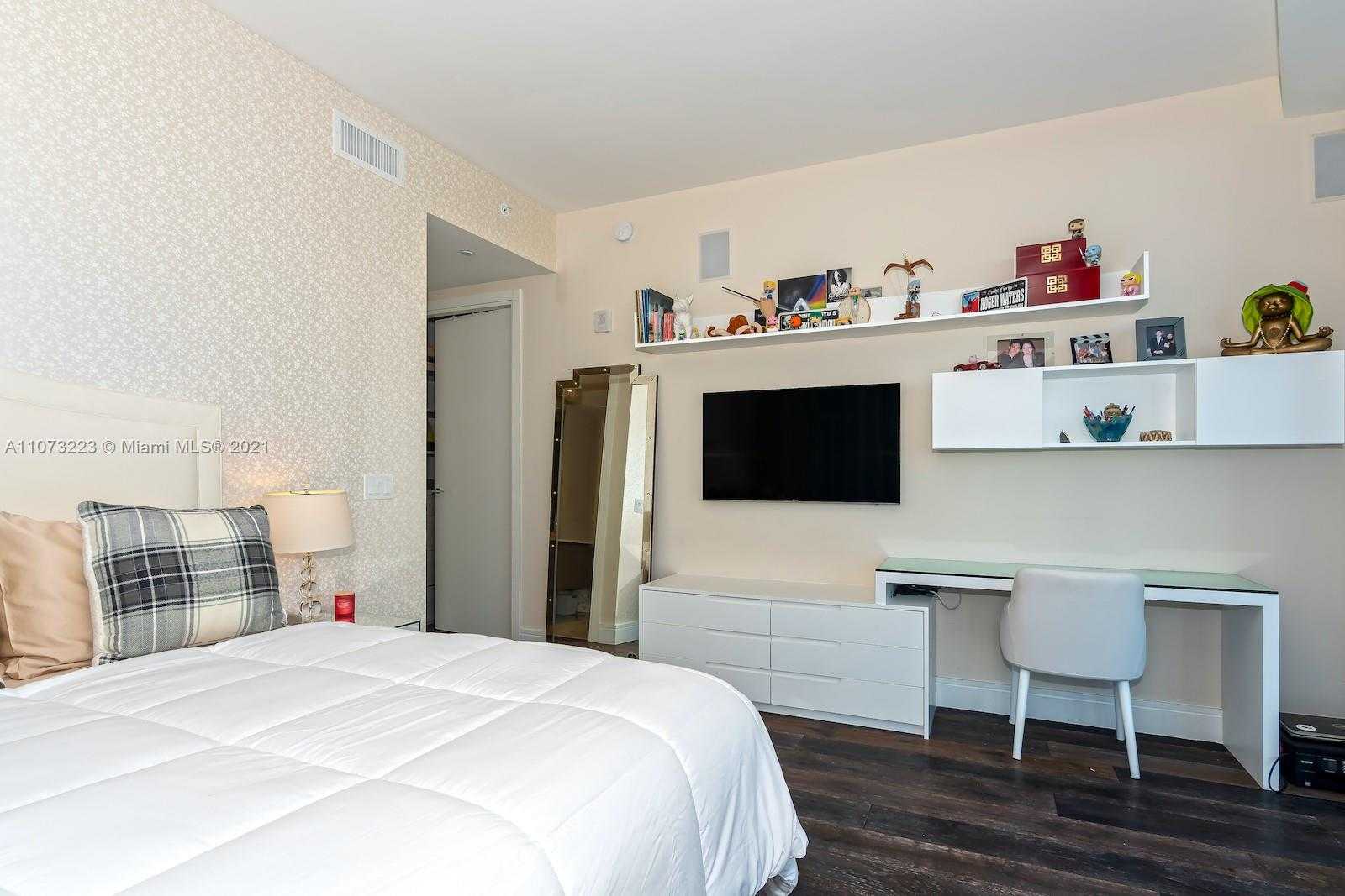 Small Image of 3250 NORTH EAST 188TH ST #408, Aventura Number 34